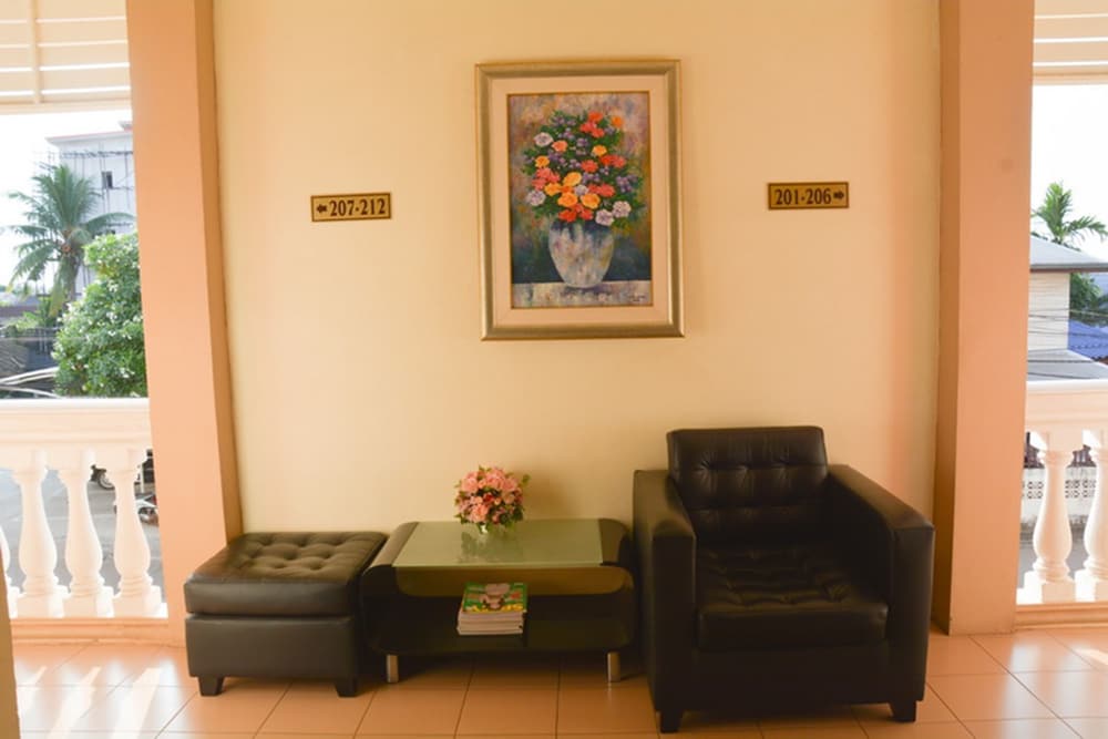 Nuntiya Terrace 40/49