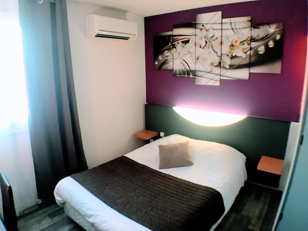 L'Hotel Le Marais Romilly Sur Seine Centre 23/44
