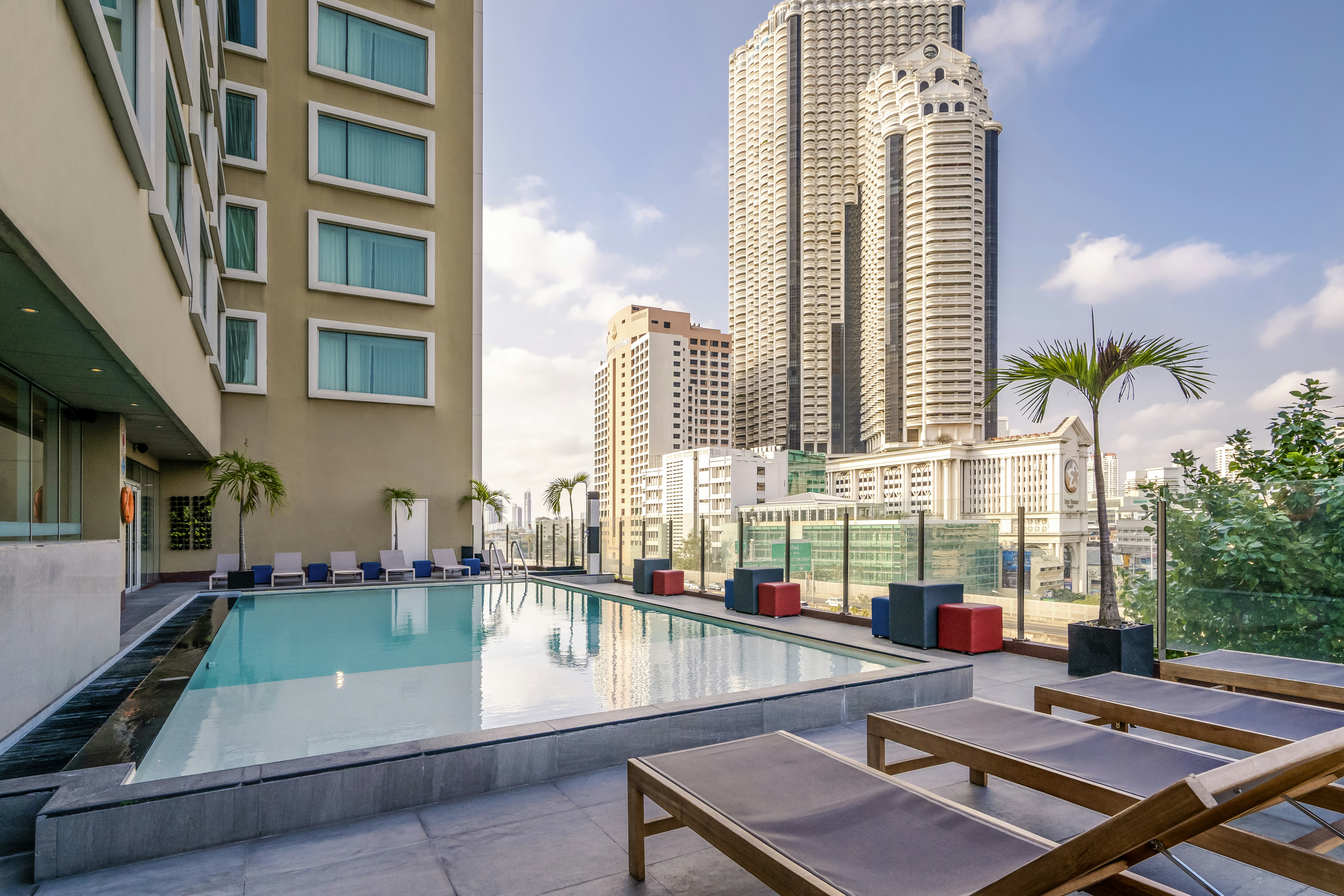 Hilton Garden Inn Bangkok Silom 41/41