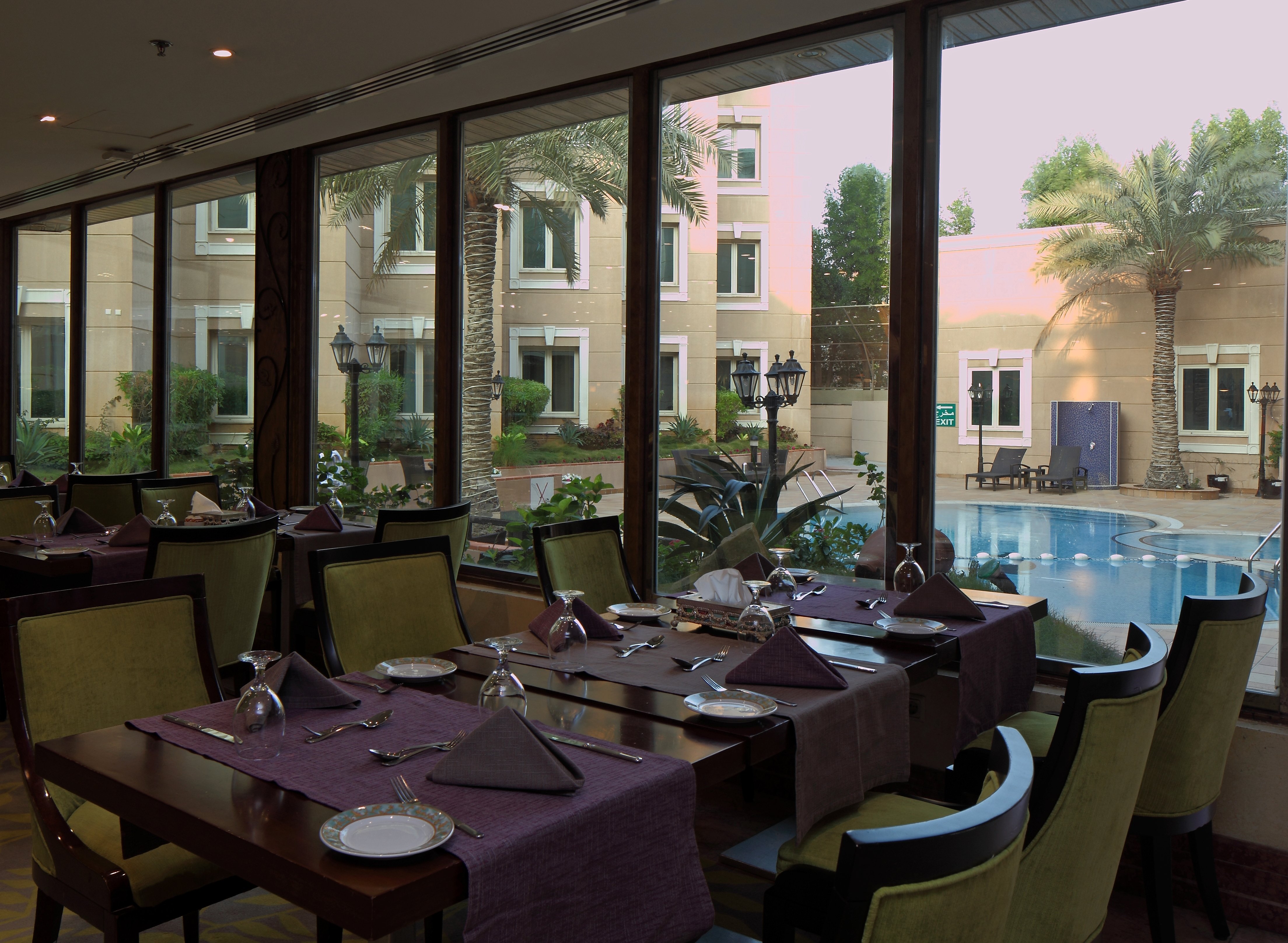 فندق هوليداى ان الخبر(Holiday Inn Al Khobar) 34/43