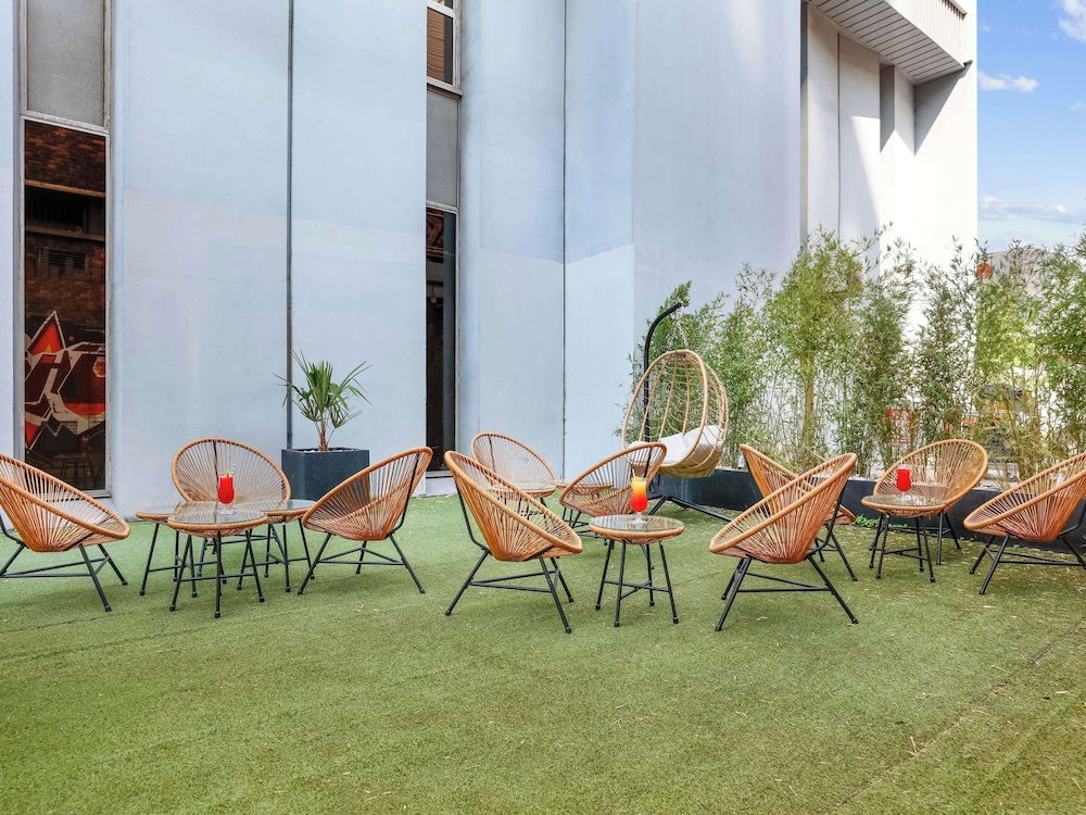 Novotel Paris Est 69/74