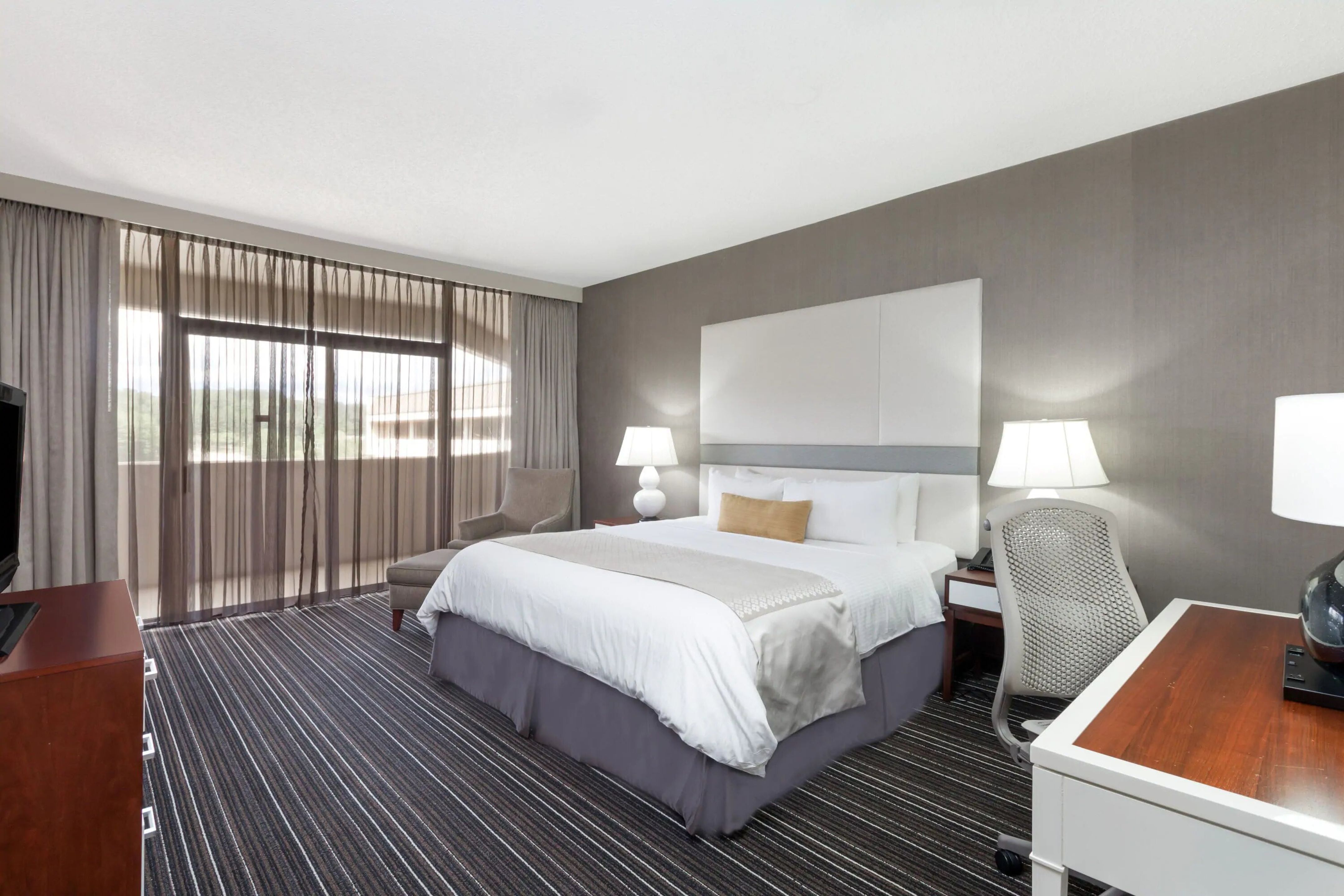 Preferred, King Bed