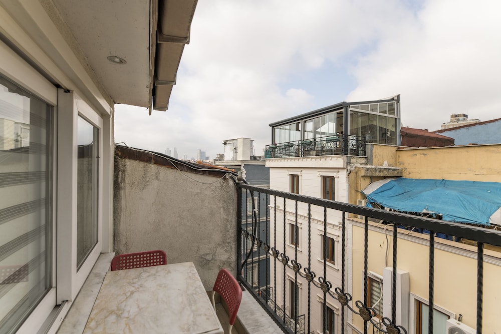 Taxim Elegance Suites 45/50