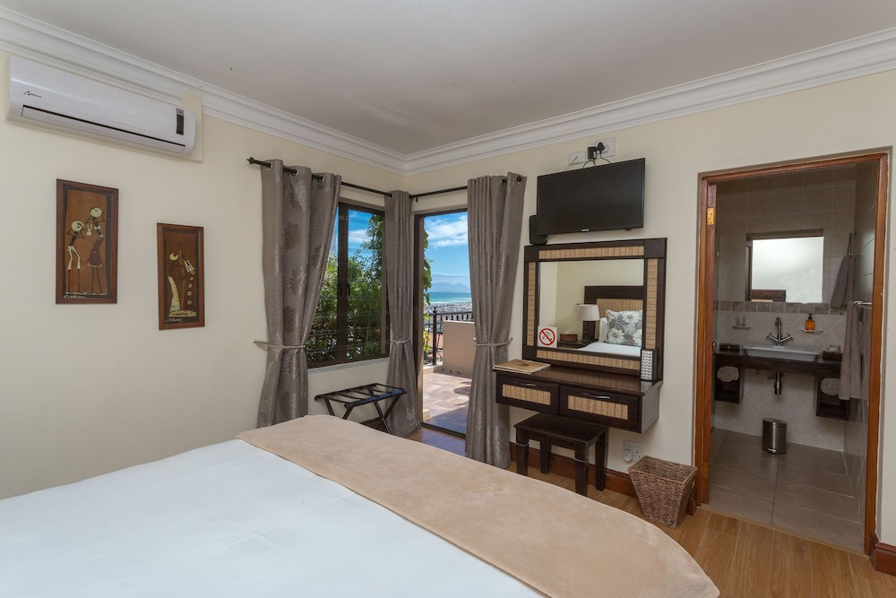 Blue Horizon Guest House 19/48