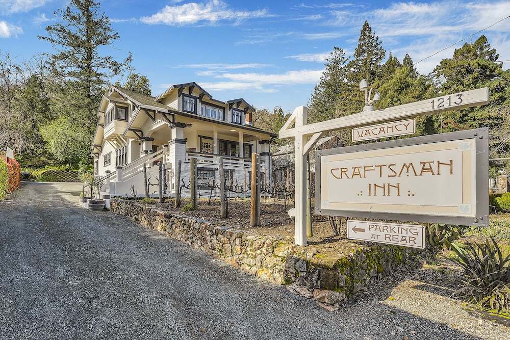 Craftsman Inn 59/70