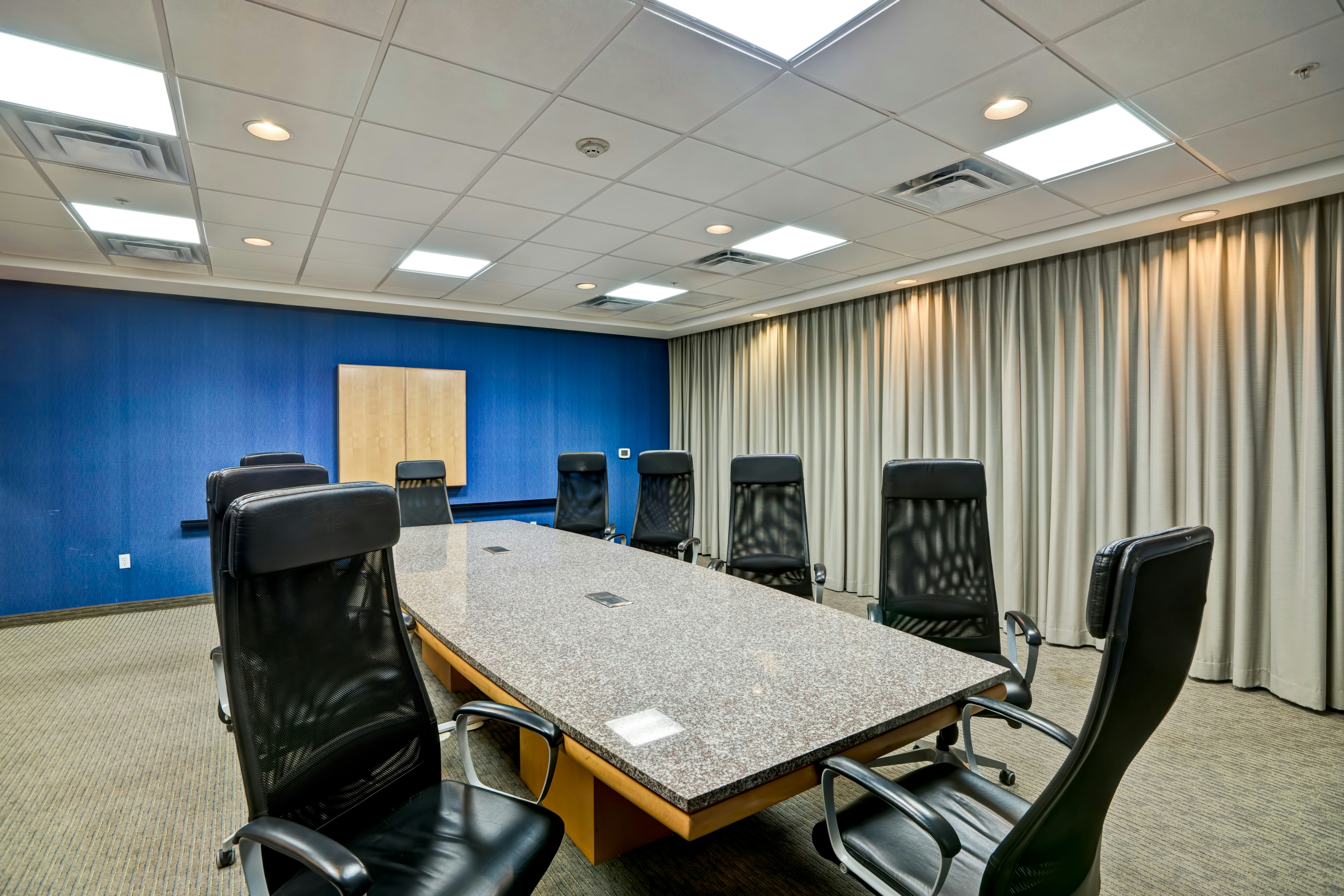Hampton Inn and Suites Sarasota/Bradenton-Airport 54/68