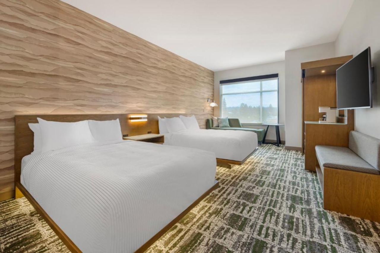 Cambria Hotel Bend - Mt. Bachelor 7/25