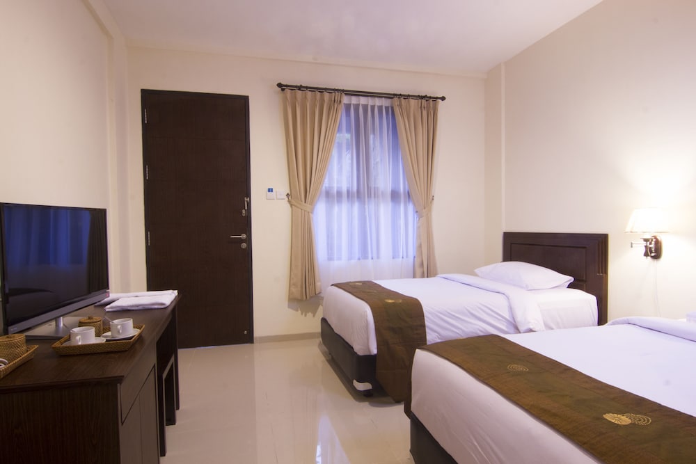 MANGGAR INDONESIA HOTEL & RESIDENCE 18/43