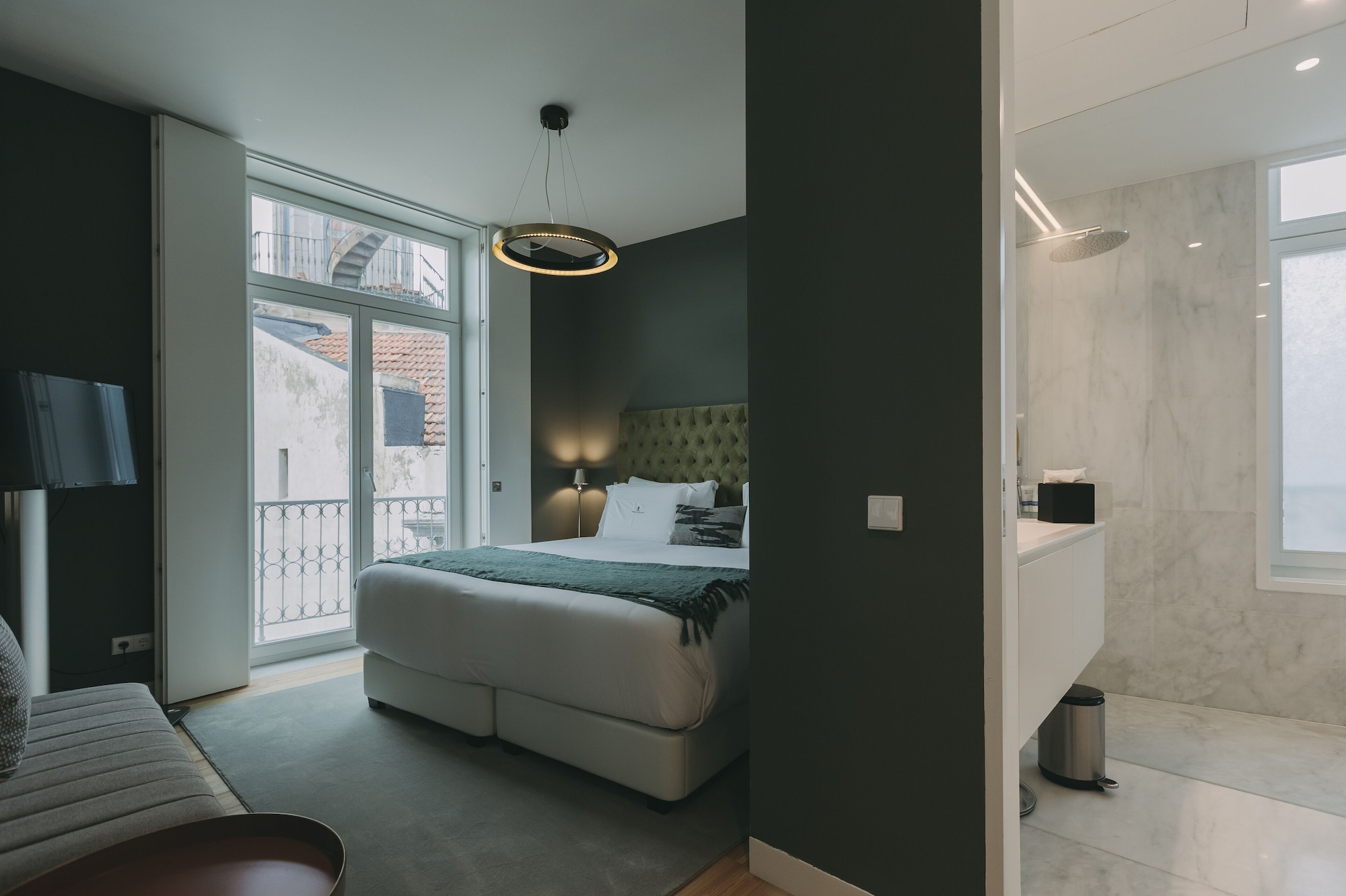 1 Bedroom, Apartment, Twin Beds, City View, Balcony