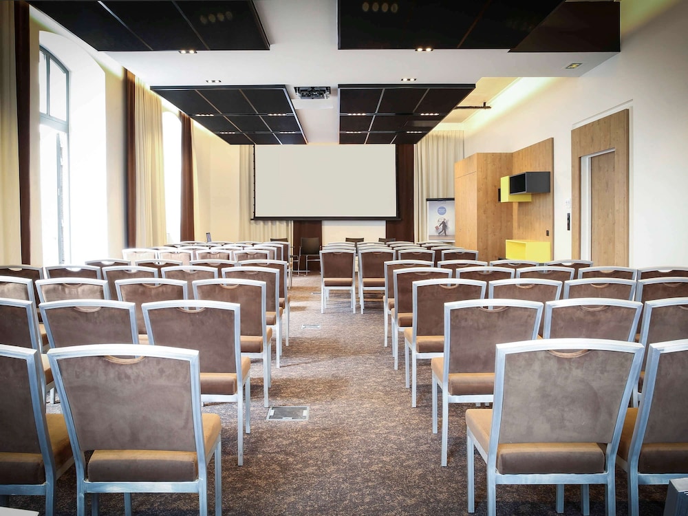 Novotel Saint Brieuc Centre Gare Opening May 2017 66/72