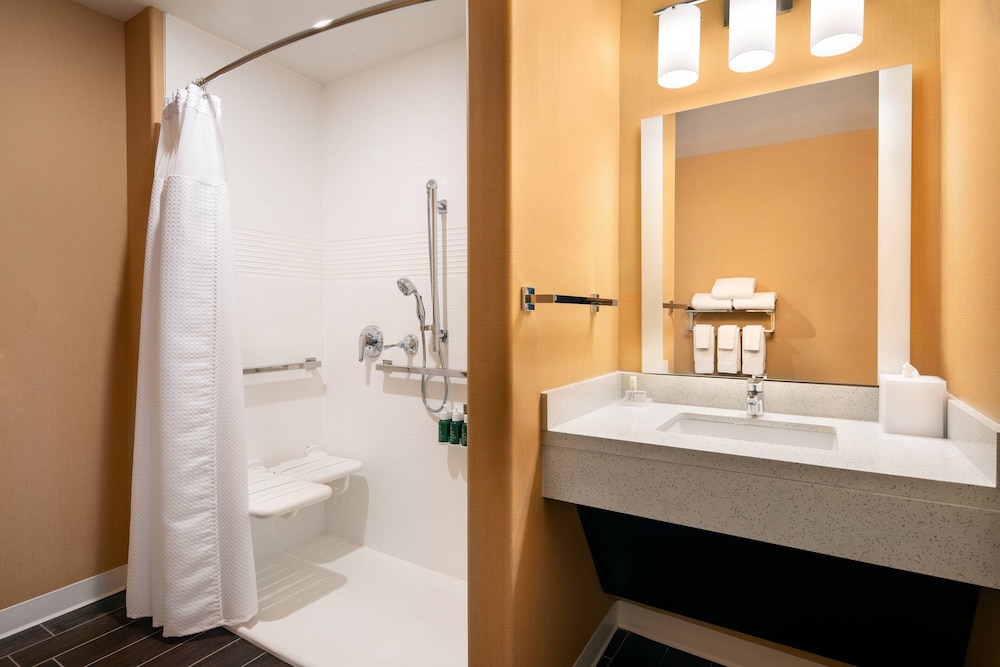 TownePlace Suites by Marriott Fresno Clovis 10/39
