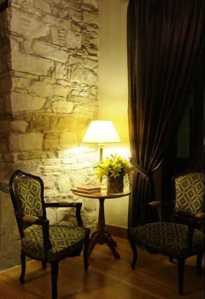 The Library Hotel Wellness Retreat photo2