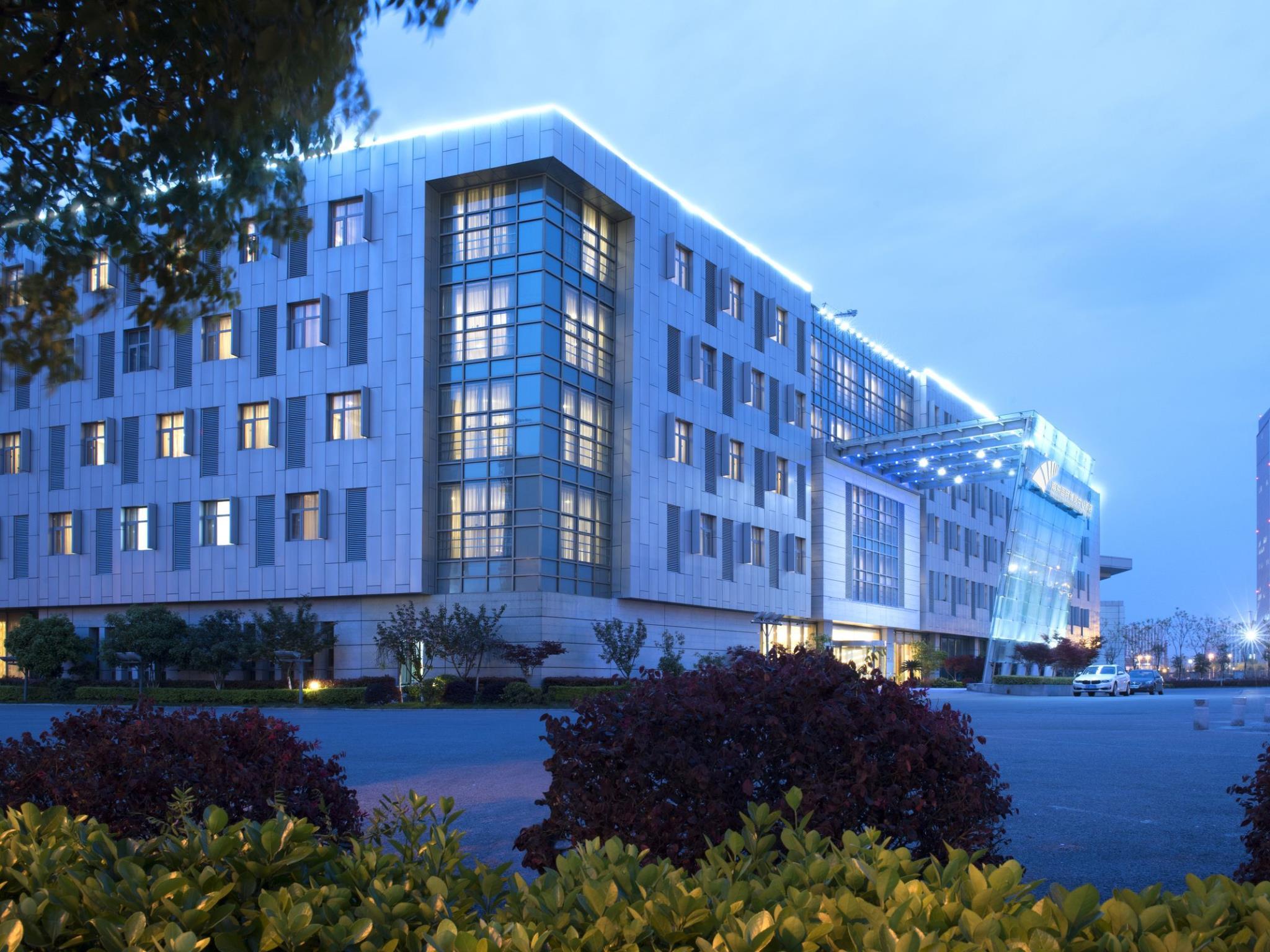 Nanjing Expo Centre Hotel 4/49