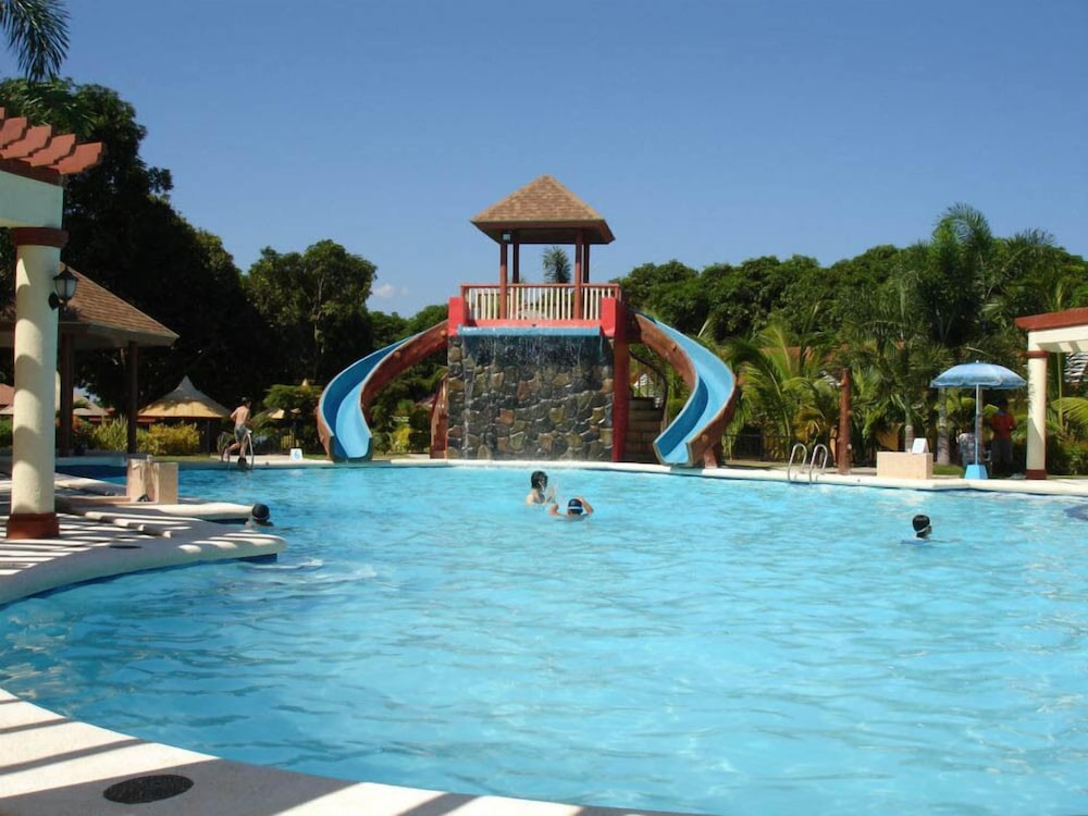 Hagnaya Beach Resort And Restaurant 12/19