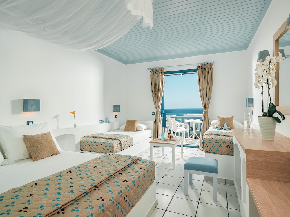 Family, Twin Beds, Sea View, 2 Sofa