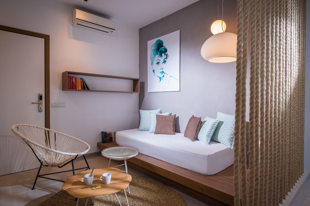 Room at Paralos Lifestyle Beach - Adults Only, MALEVIZI