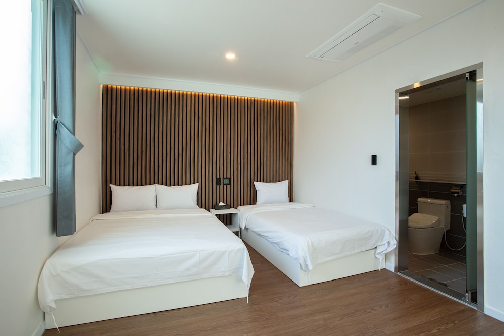 Room at Hotel Gongjicheon 2, CHUNCHEON