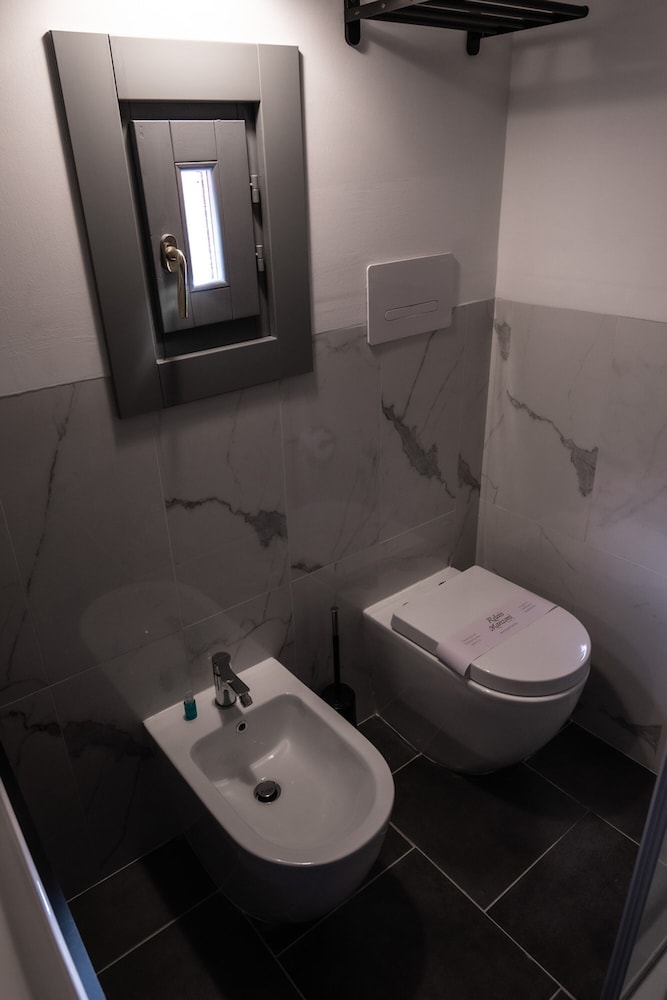 Relais Manzoni 52/55
