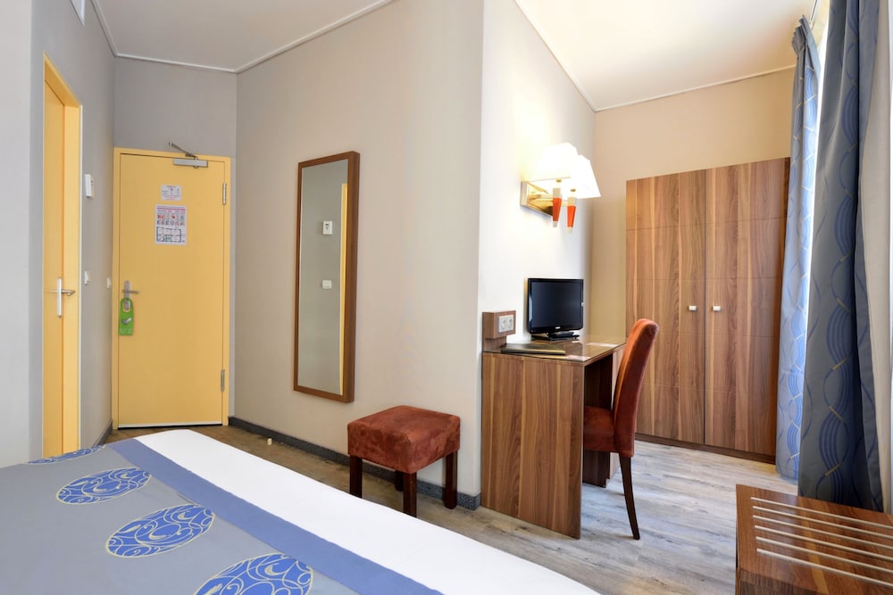 Hotel Capitole 27/53