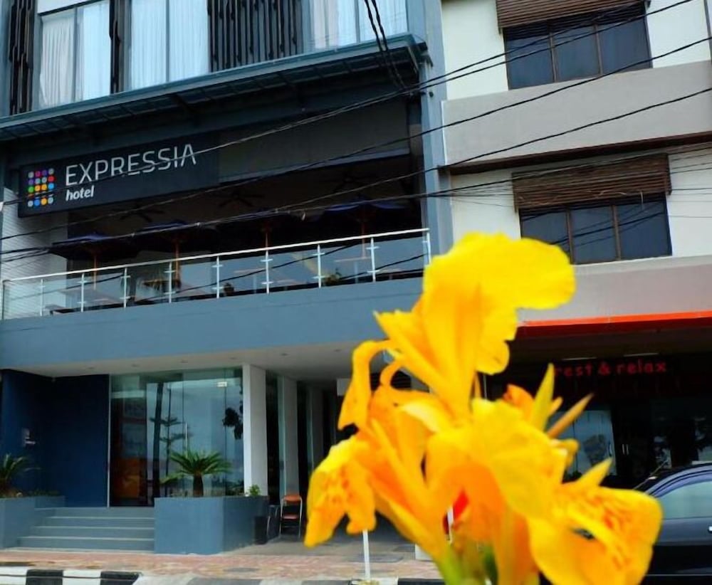 Expressia Hotel Makassar 6/54