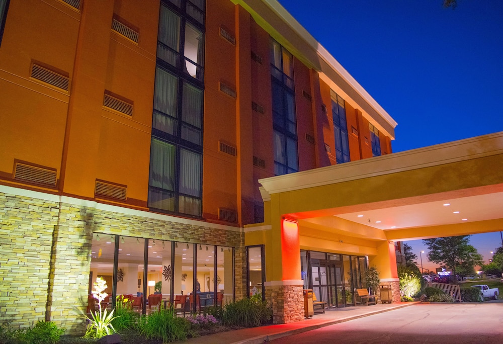 Comfort Inn Cranberry Twp. 7/45