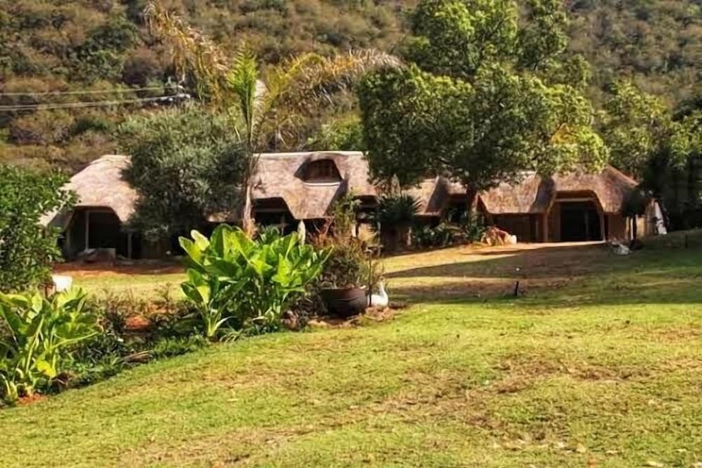 Emahlathini Guest Farm 37/49