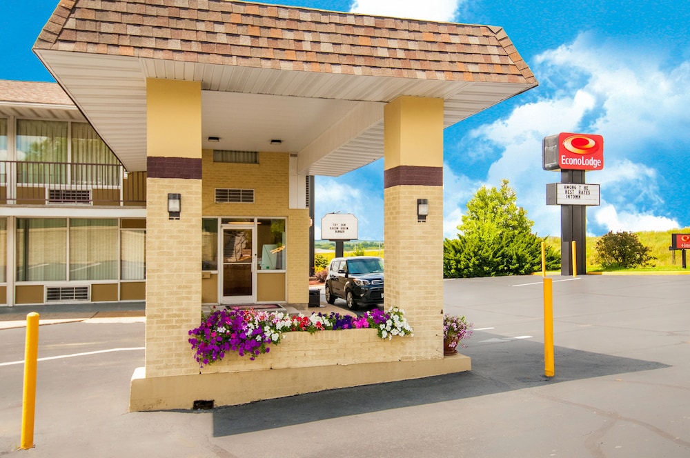 Econo Lodge near Missouri University of Science and Technology 19/20