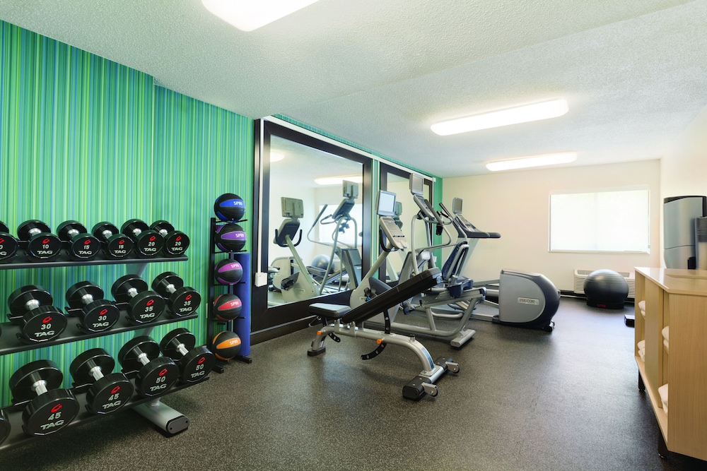 Holiday Inn Express Hartford South Rocky Hill 24/41