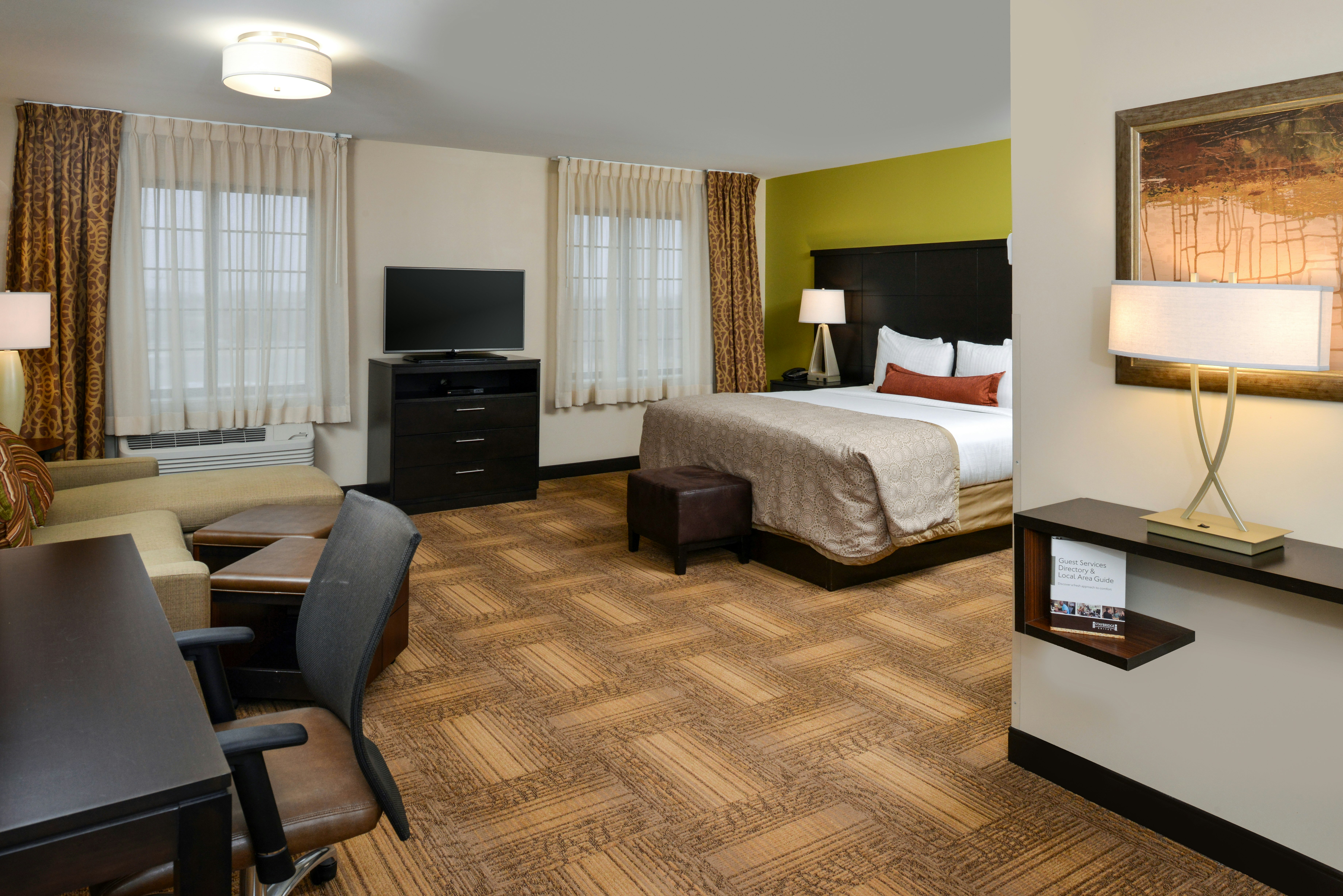 غرفة بسريرين كوين بغرفة نوم واحدة لذوي الإعاقة، Staybridge Suites Merrillville 6/6