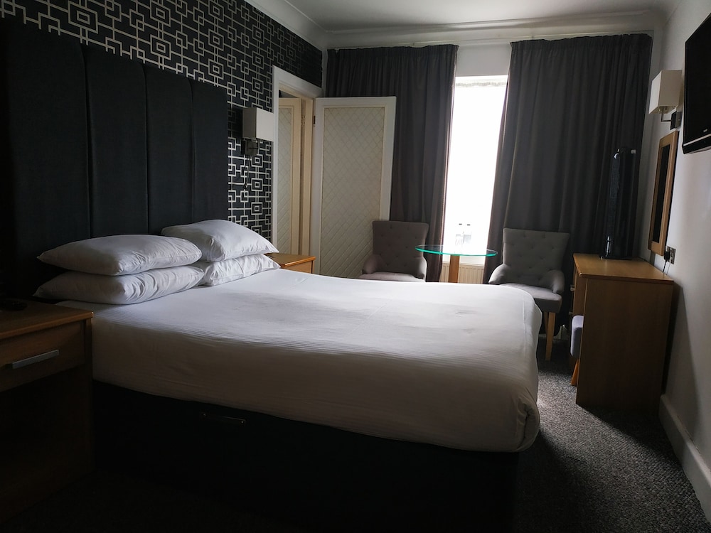 STANDARD, DOUBLE BED