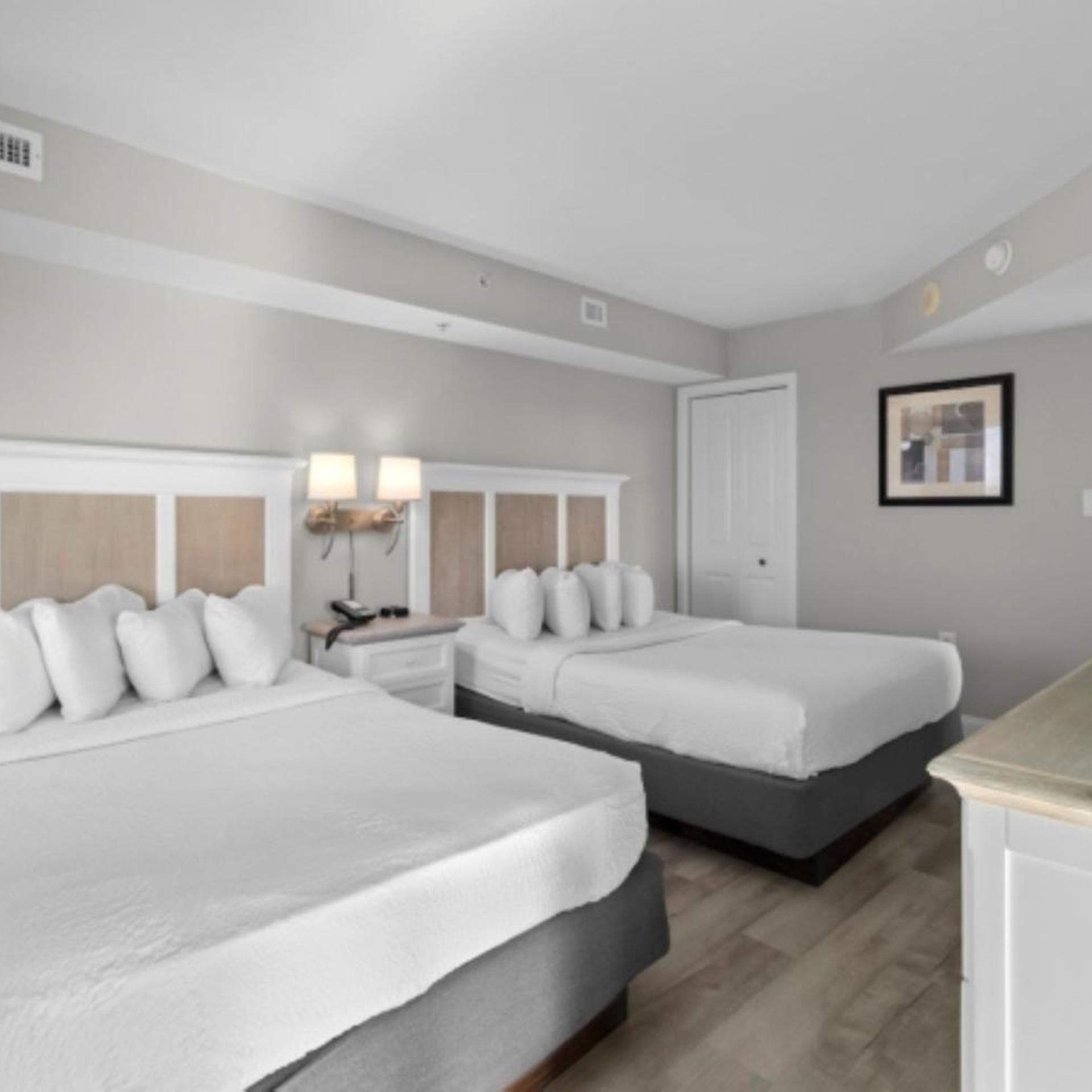 Deluxe, Queen Bed