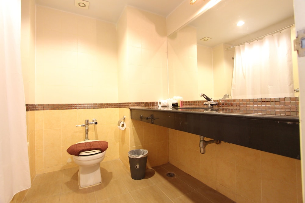 CROWN PATTAYA BEACH HOTEL 58/58