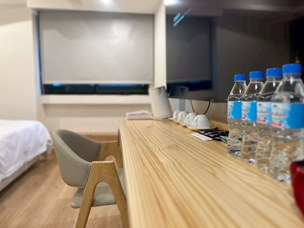 Taichung Kiwi Express Hotel-Fengjia 41/47