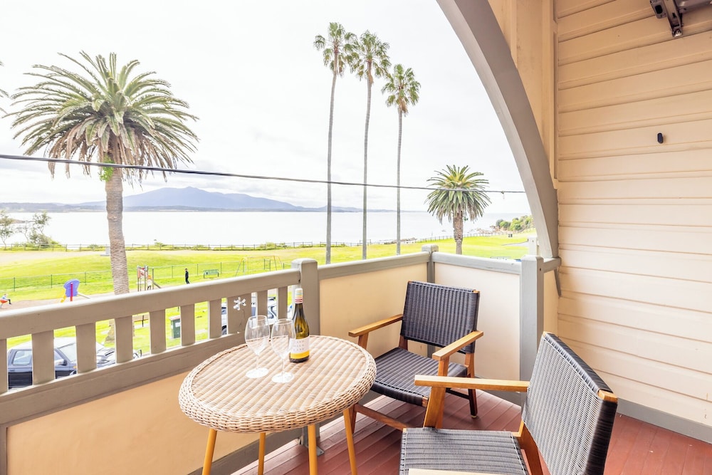 Bermagui Beach Hotel 31/50