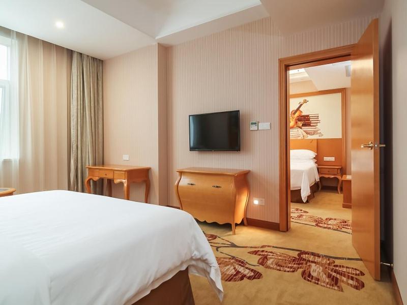 Vienna Hotel (Nanjing Olympic Sports Center) 12/26