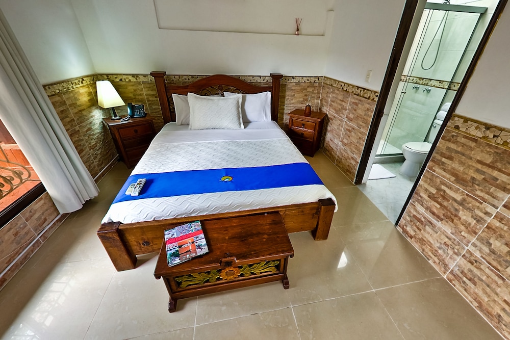 1 Bedroom, Standard, Queen Bed