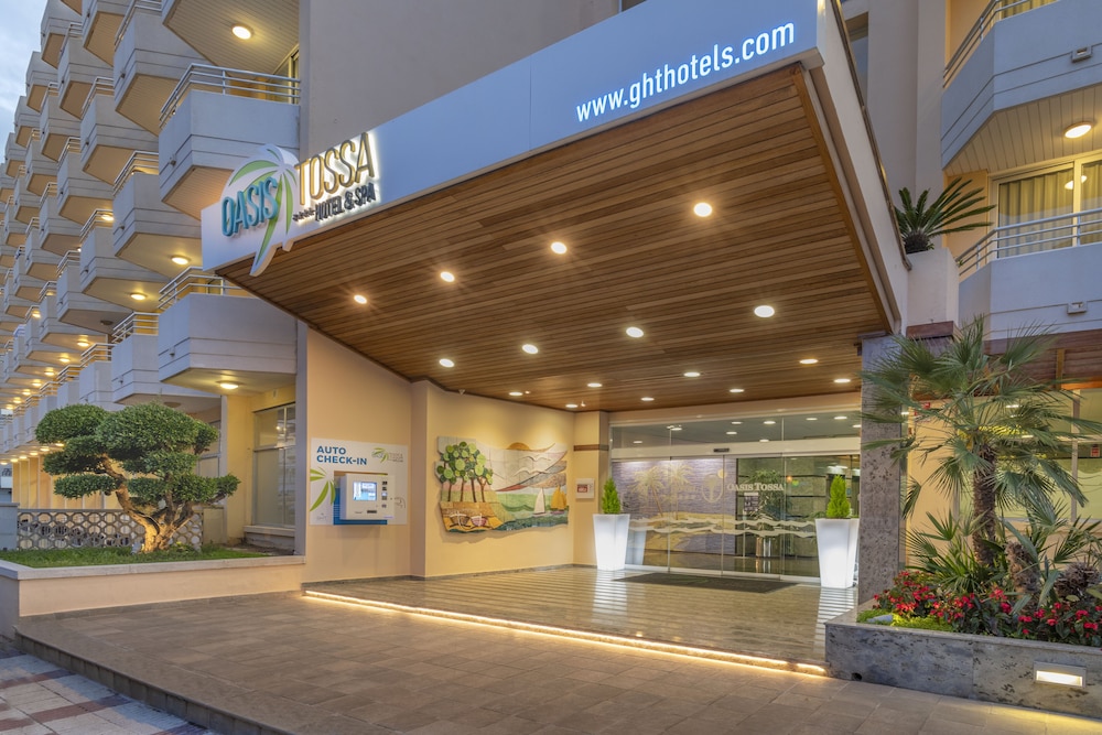 GHT Oasis Tossa & Spa 4/71