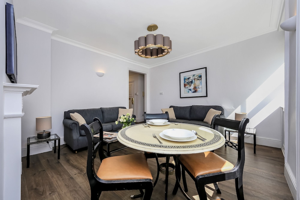 10 Curzon Street By Mansley Serviced Apartments 22/26