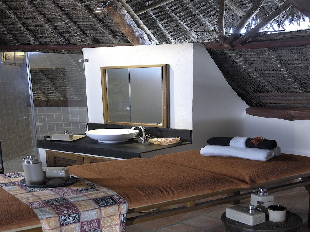Pinewood Beach Resort and Spa 50/50