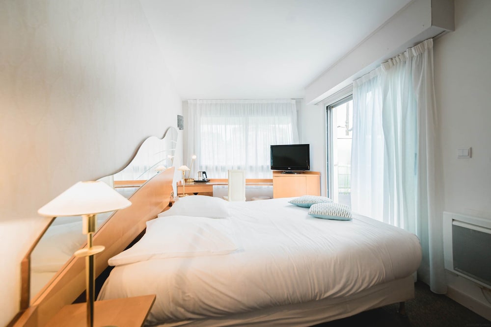 Best Western Hotel Le Crystal Dinard 23/58