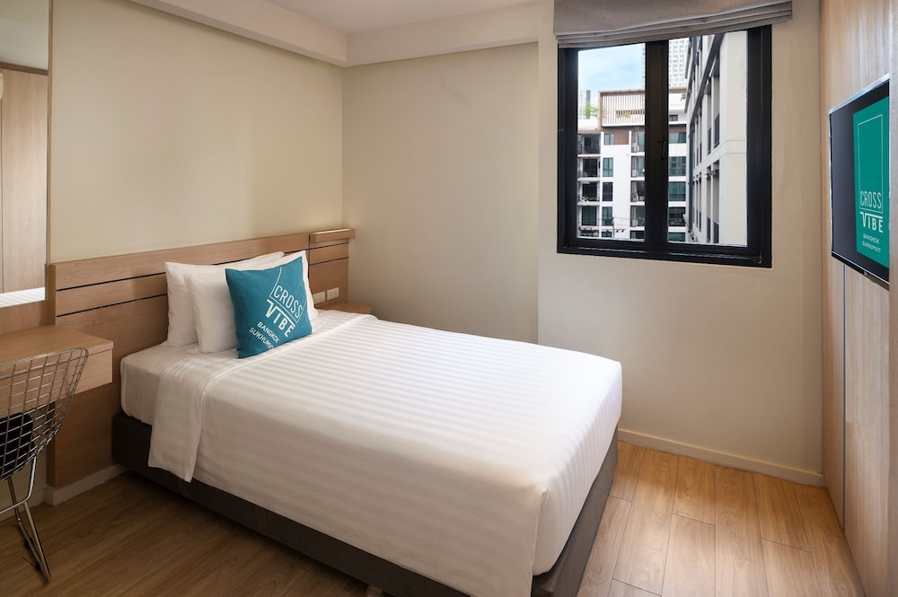 2 Bedrooms, Suite, 1 Double and 1 Single Bed