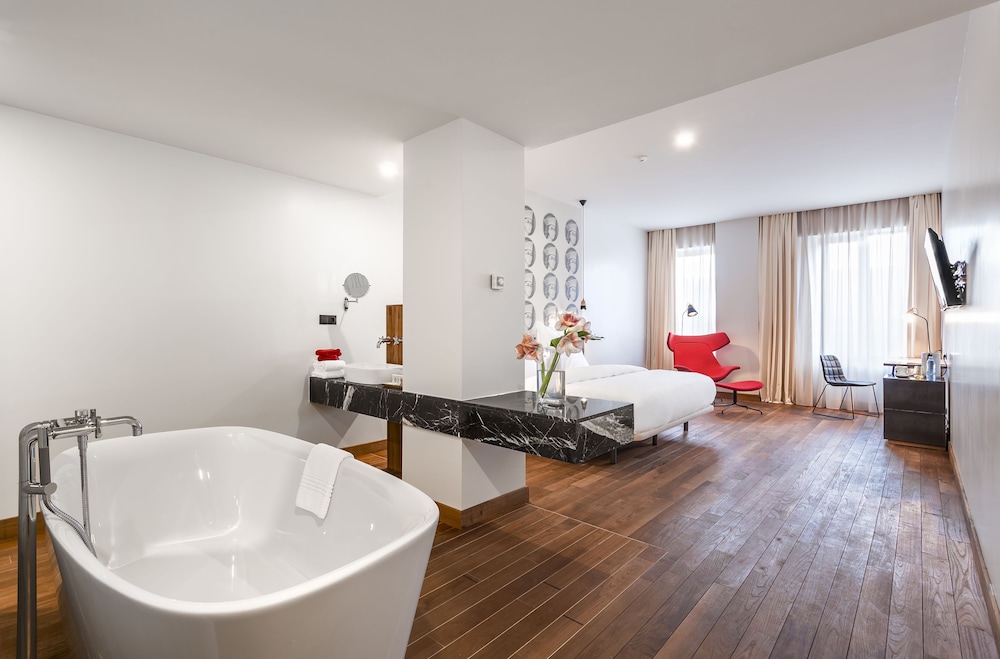 Shota Rustaveli Boutique hotel 55/68