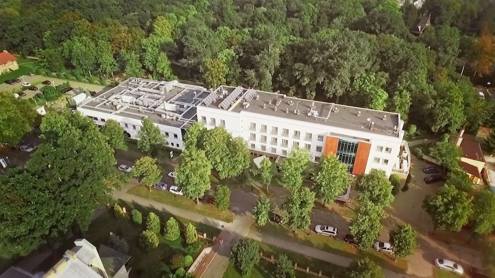 Hotel Villa Park Med Spa 1/58