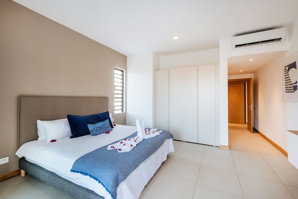 Mythic Suites & Villas by MJ Holidays 19/64