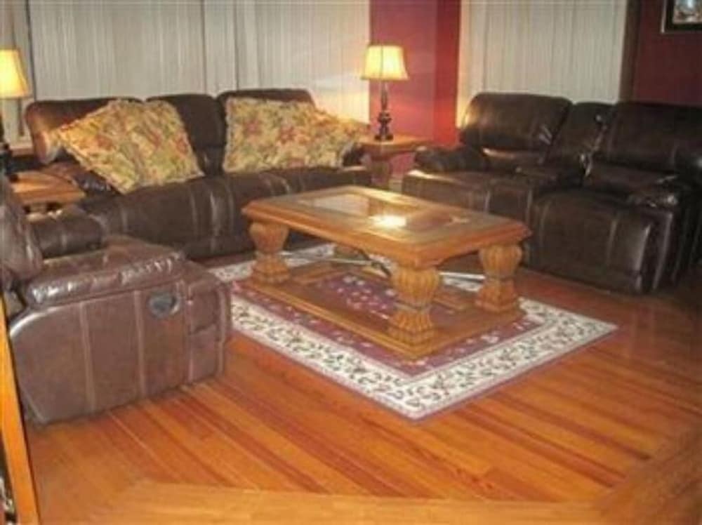Walton Manor Inn Bed &amp; Breakfast 15/27