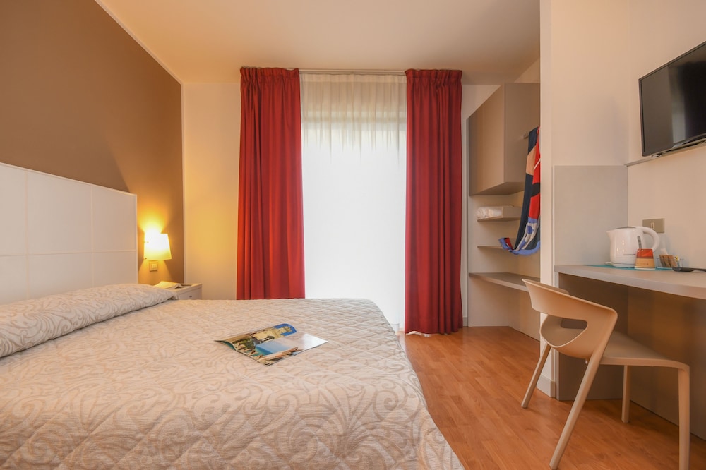 Hotel Riel 32/73