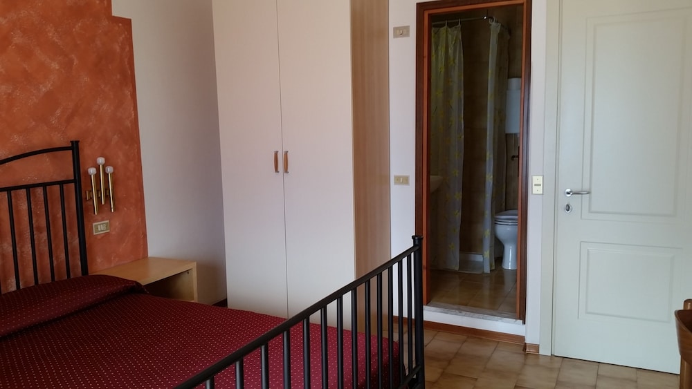 Hotel Augusta Garni 16/63