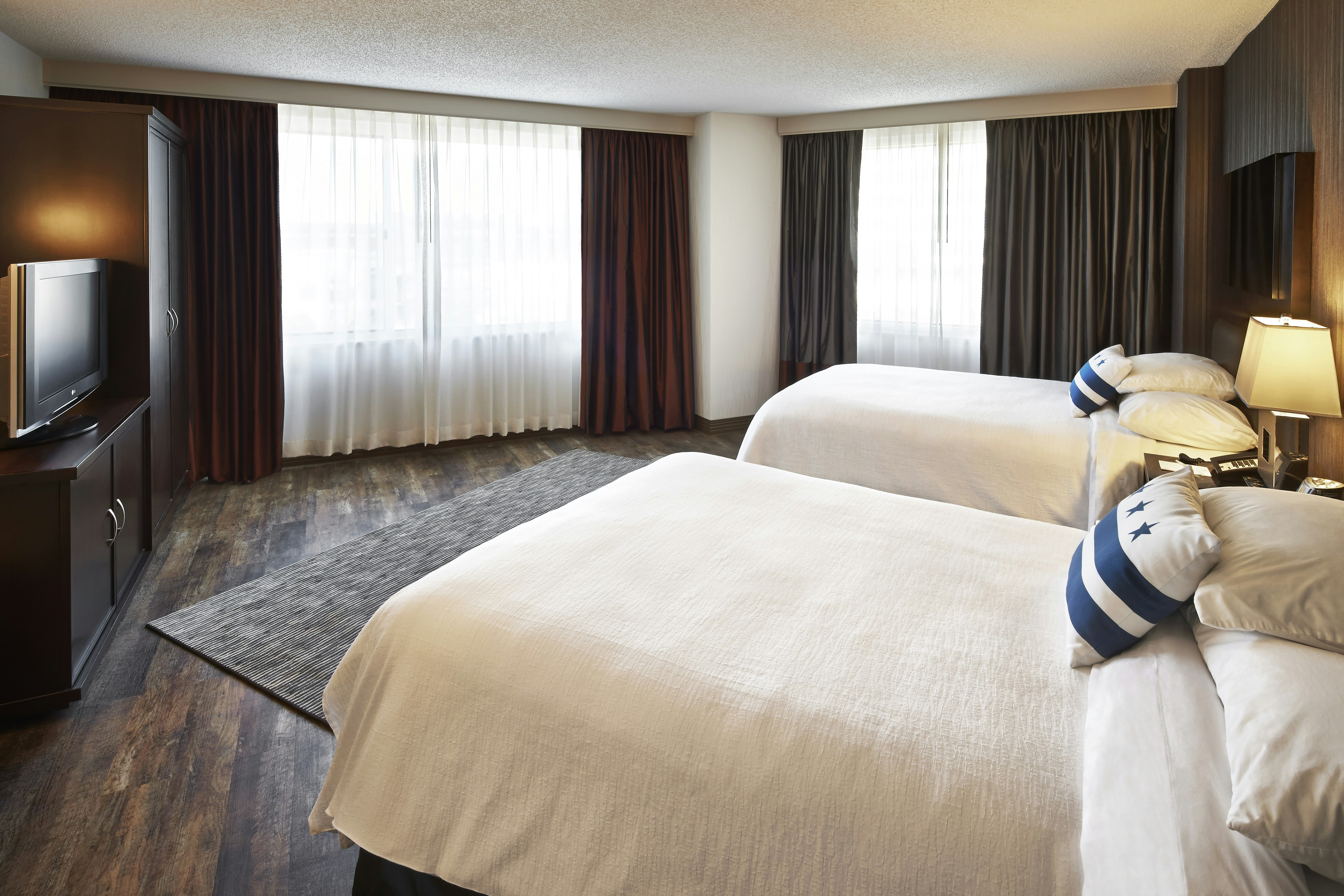 SUITE, 2 DOUBLE BEDS, ACCESSIBLE
