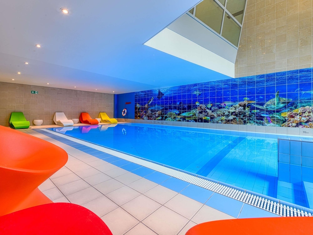 Ibis Zurich City West 48/72