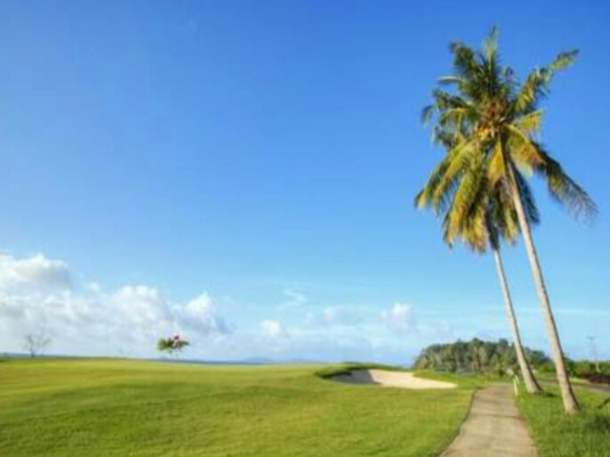 Paradise Hotel Golf and Resort 34/49